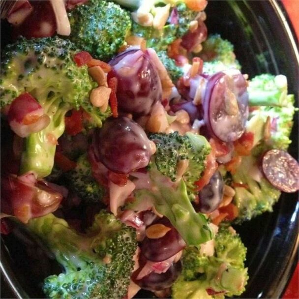 Healthy Broccoli Grape Salad Phitip Recipes