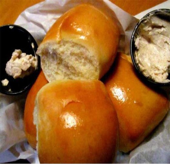 Texas Roadhouse’s Rolls Phitip Recipes