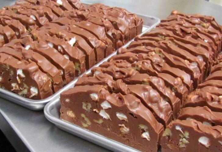 Best darn Brownies Lunchroom Ladies 50yearold recipe. Phitip Recipes