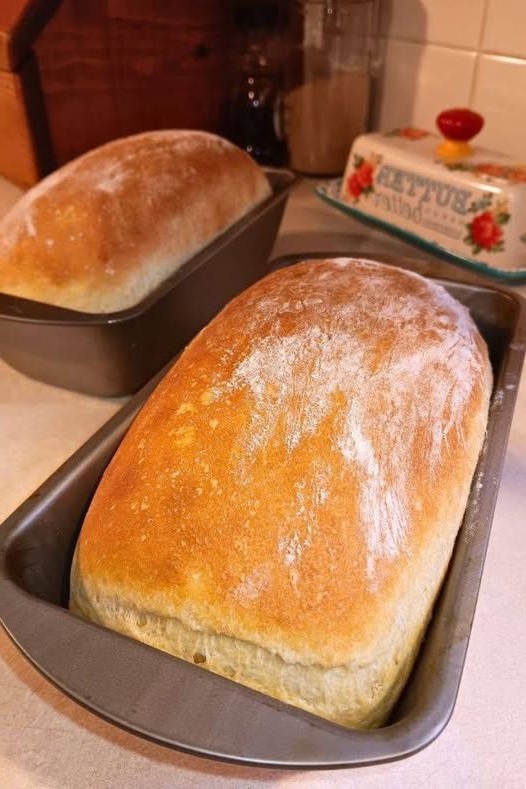 Keywords like "no-knead bread recipe," "easy bread without kneading," "no butter or eggs bread," and "Dutch oven bread recipe"