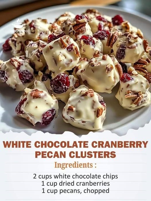 White Chocolate Cranberry Pecan Clusters – A Perfect Combination of Creamy White Chocolate, Tart Cranberries, and Crunchy Pecans